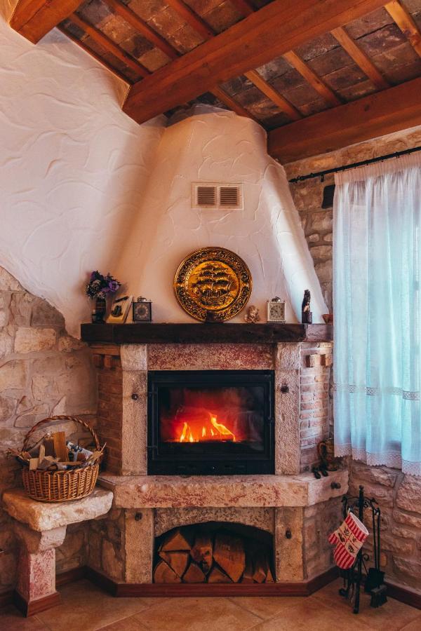 Novigrad Istria City Center Coastal Escape - Apartments With Sea View Or Cozy Room מראה חיצוני תמונה