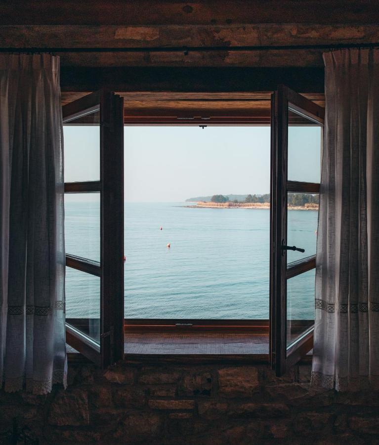 Novigrad Istria City Center Coastal Escape - Apartments With Sea View Or Cozy Room מראה חיצוני תמונה