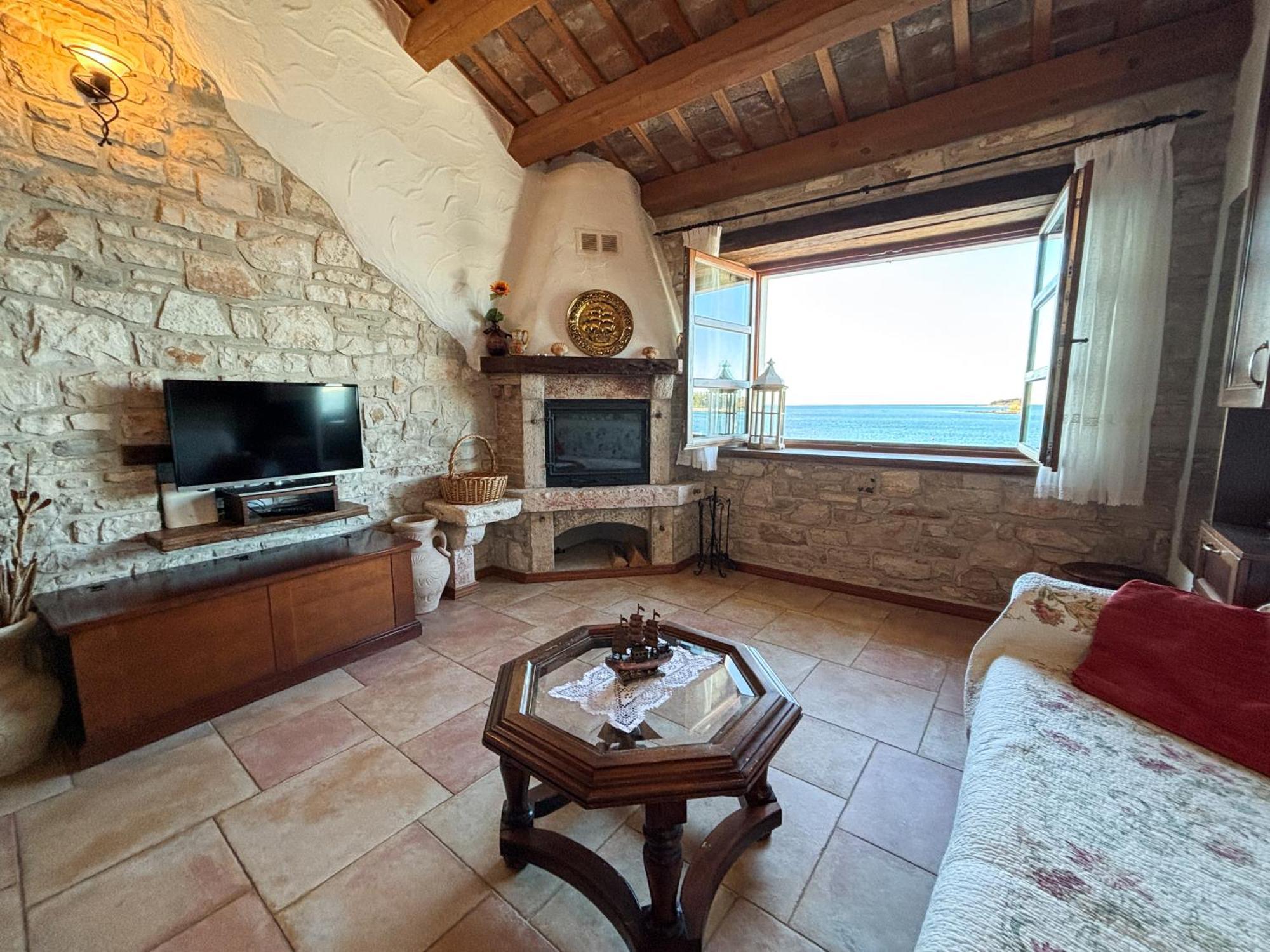 Novigrad Istria City Center Coastal Escape - Apartments With Sea View Or Cozy Room מראה חיצוני תמונה