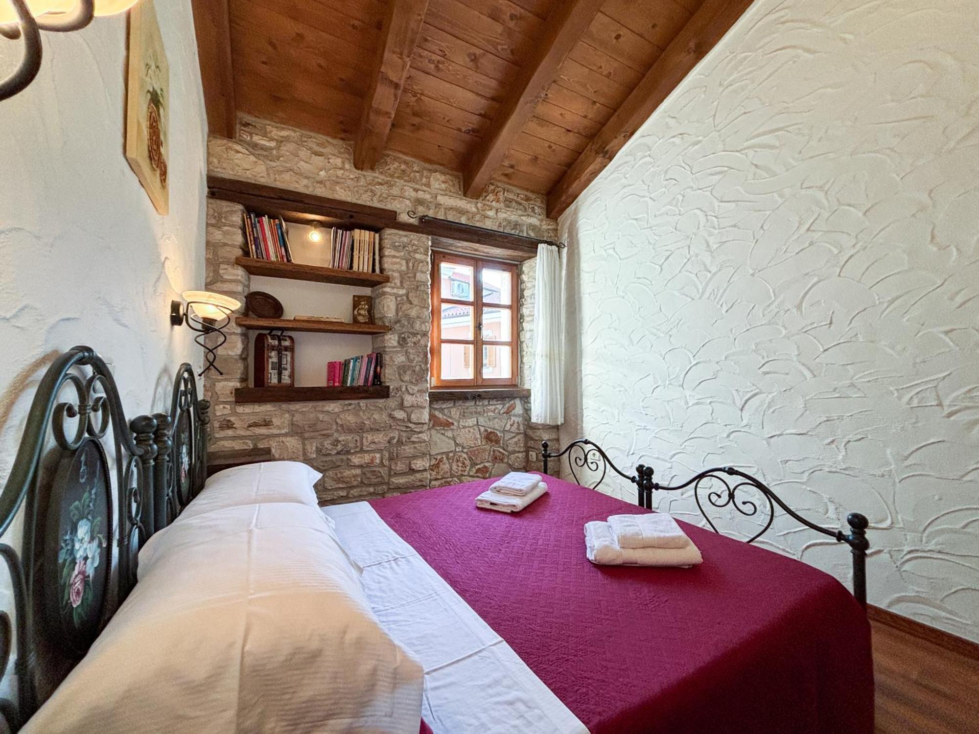 Novigrad Istria City Center Coastal Escape - Apartments With Sea View Or Cozy Room מראה חיצוני תמונה