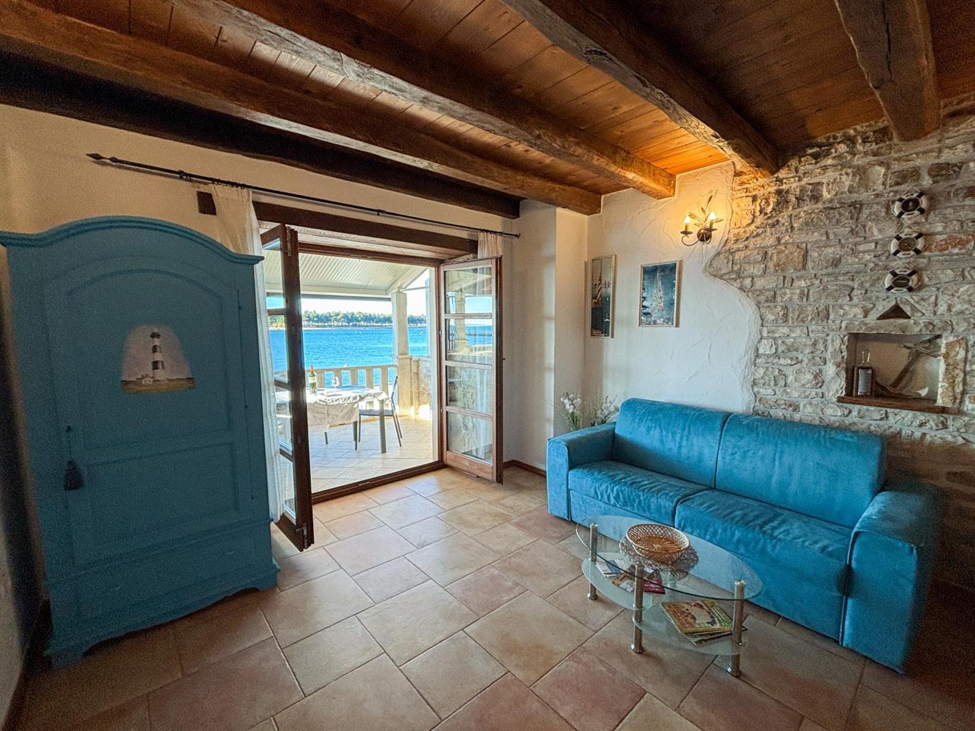 Novigrad Istria City Center Coastal Escape - Apartments With Sea View Or Cozy Room מראה חיצוני תמונה