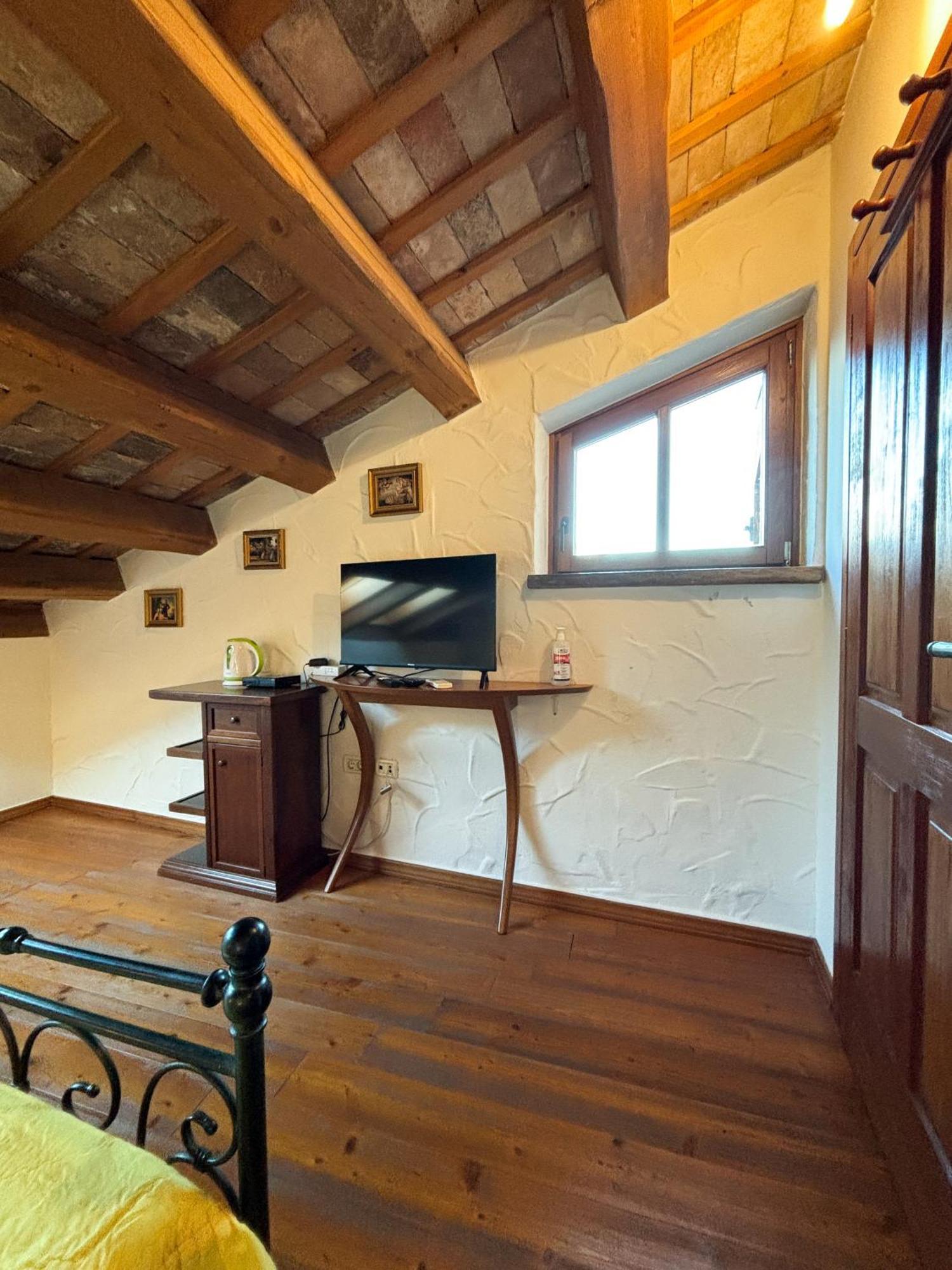 Novigrad Istria City Center Coastal Escape - Apartments With Sea View Or Cozy Room מראה חיצוני תמונה