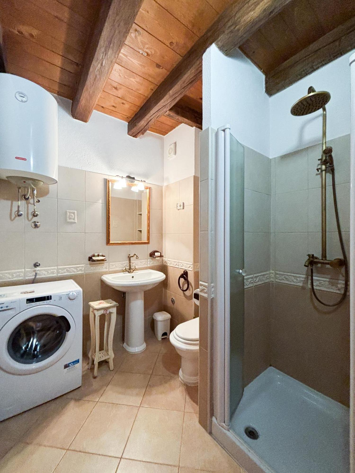 Novigrad Istria City Center Coastal Escape - Apartments With Sea View Or Cozy Room מראה חיצוני תמונה